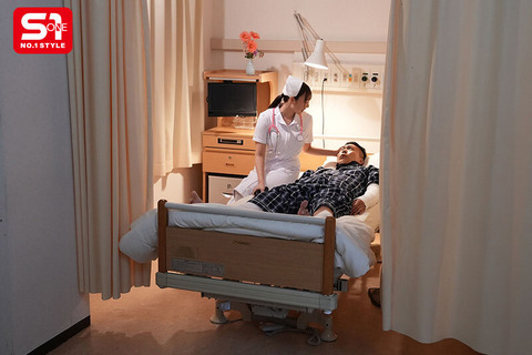 小日向みゆう 新作ナースもののジャケットたまらんのトップ画像