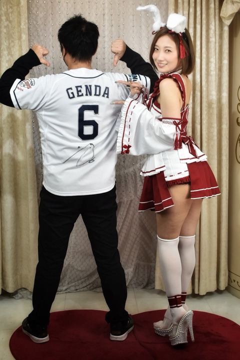 プロ野球選手、ＡＶ女優「加美杏奈」のイベントに緊急参戦WWWWWWW