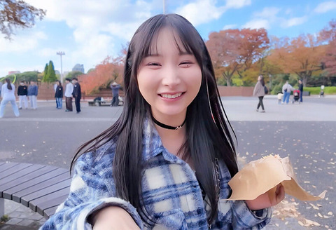 由良かなとかいうAV女優 2026/06のトップ画像