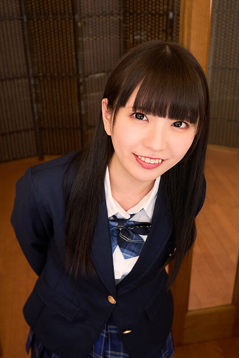 雫月心桜(桜井千春)「雫月は今月いっぱいをもってAV女優としての活動を引退することにいたしました。」のトップ画像