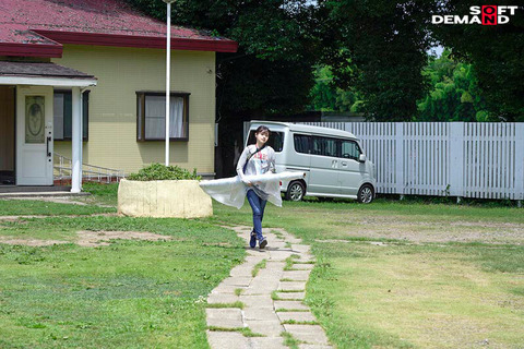 SODの女子社員『松永あかり』さん、AD研修中にさりげなくエッチｗのトップ画像