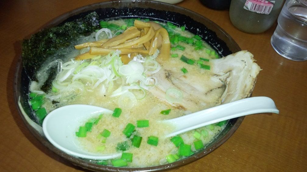 屋台ラーメンとんこつ貴生 足立区の不動産会社 創建ホーム