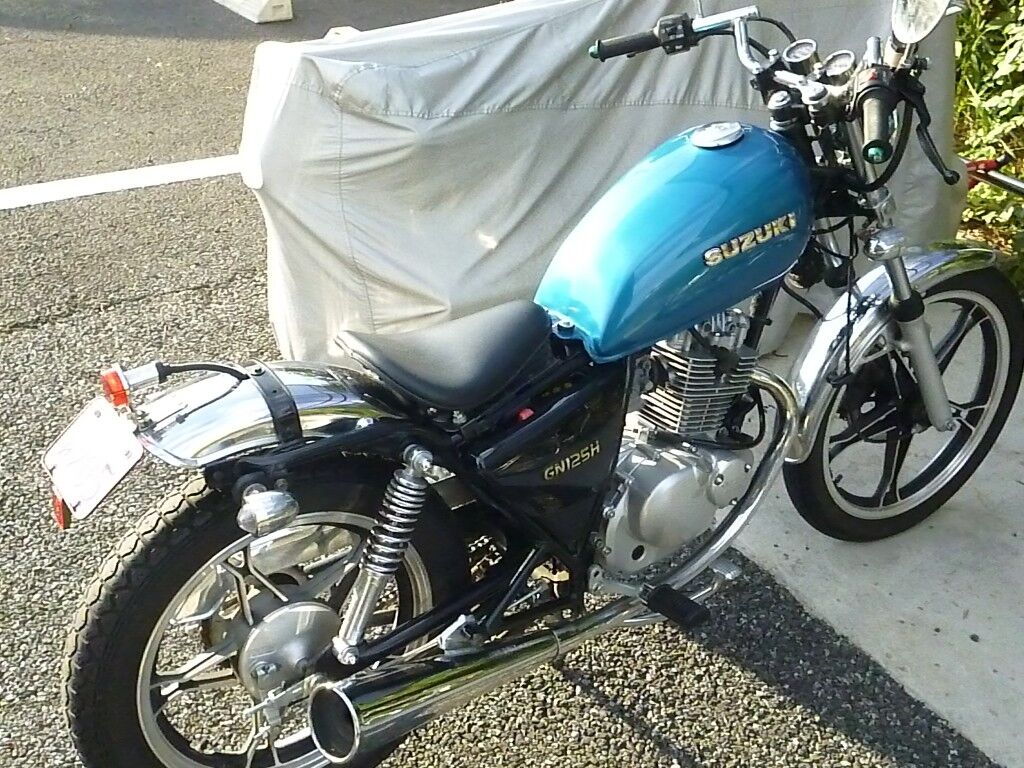 GN125H再開 ハンドル交換＆タンク塗装で復活 : 双極性障害なバイク