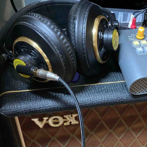 VOX T15 自宅練習用ベースアンプ : 爺の趣味生活（趣味は自分が