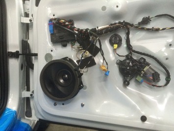 ゴルフ7 フロントドアスピーカー