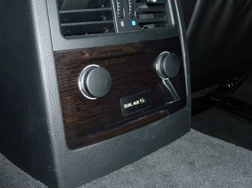 BMW E60 デュアルAUX