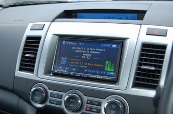 MPV 純正アルパインナビ