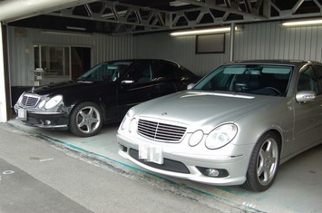 W211 2台