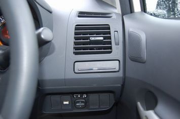 �����ꥹ���գӣ�