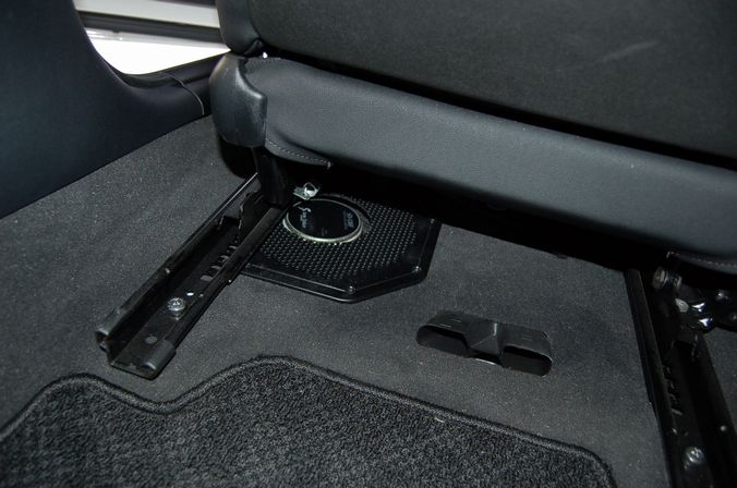 Bmw e87 салон