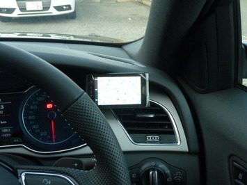 AudiA4 レーダー2