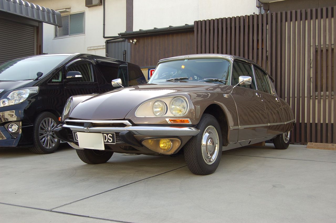 シトロエンdsが入庫しました 大阪府東大阪市の サウンド21 ブログ メルセデスベンツ bmw シトロエンdsが入庫しました 大阪府東大阪市の サウンド21 ブログ メルセデスベンツ bmw