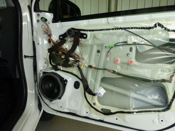 AQUA �ե���ȥɥ������˥å��ץ饹