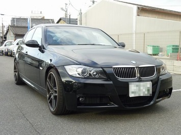 E90