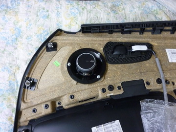 E90 (30)