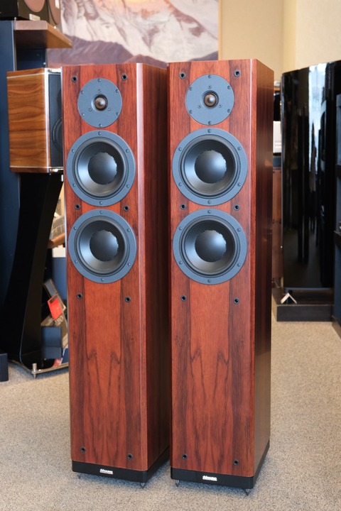 DYNAUDIO Focus スピーカー 200C 美品 DYNAUDIO/ディナウディオ Focus