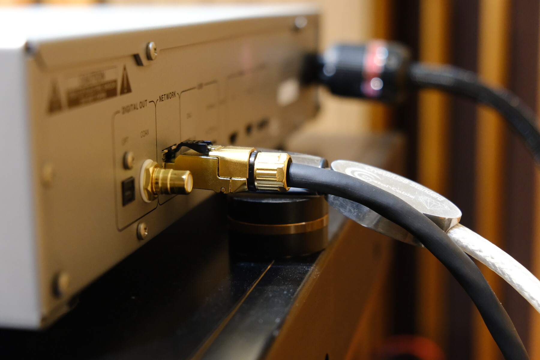 SAEC STRATOSPHERE SLA-1のご紹介 : SOUNDHUNTERオーディオブログ SAEC STRATOSPHERE SLA-1のご紹介 : SOUNDHUNTERオーディオブログ