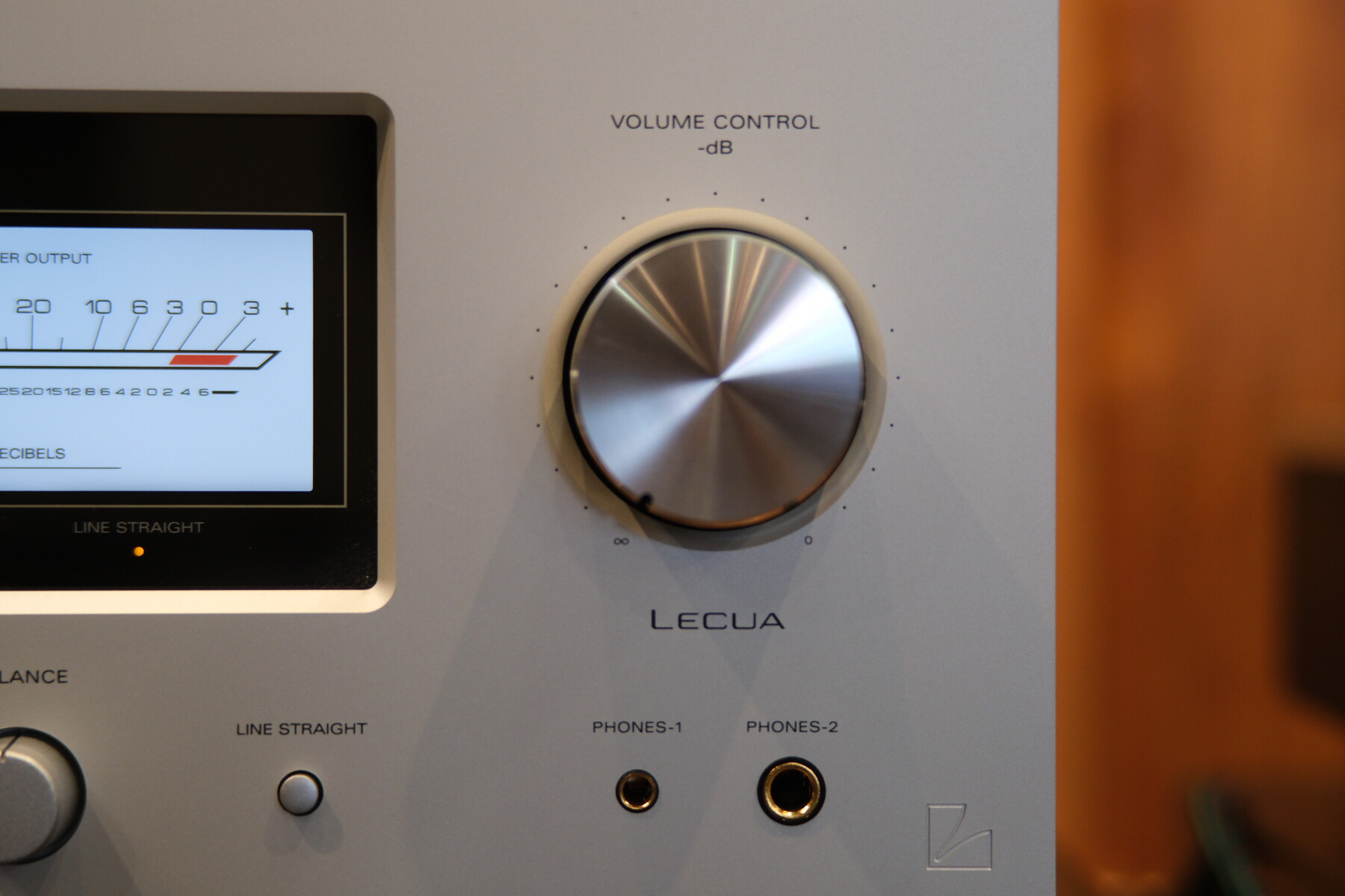 L-505Z - Luxman America Inc.