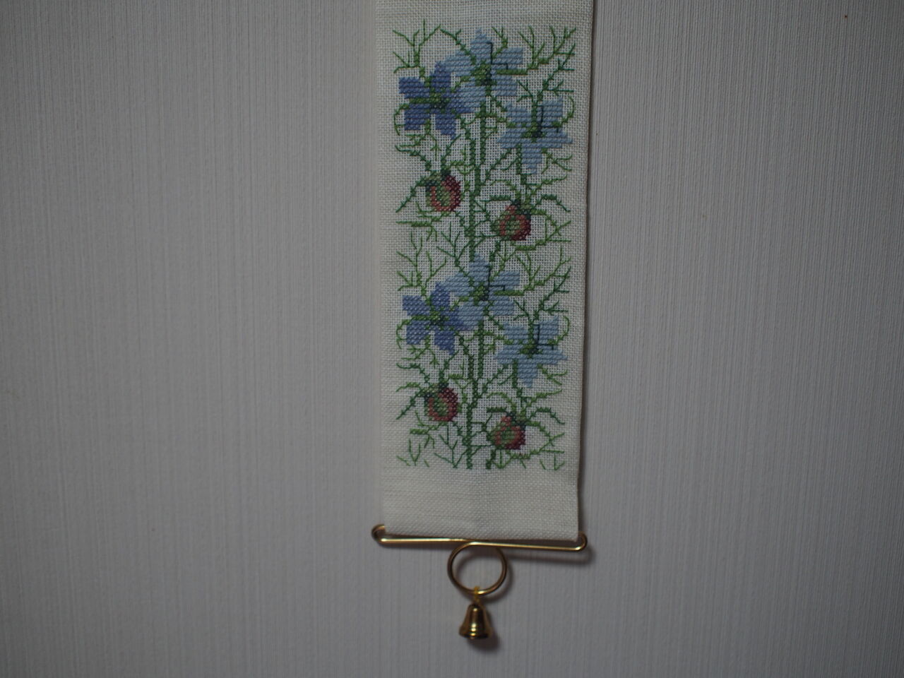 フレメのニゲラと野ばらのベルプル完成 4 サウンド オブ クロスステッチ