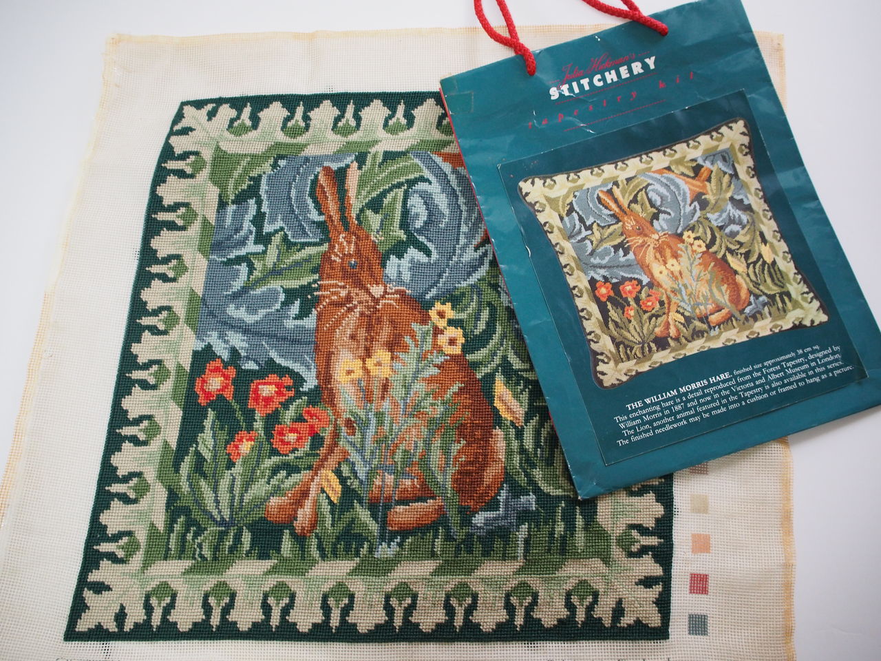William Morris 野ウサギのニードルポイント : サウンド オブ クロス
