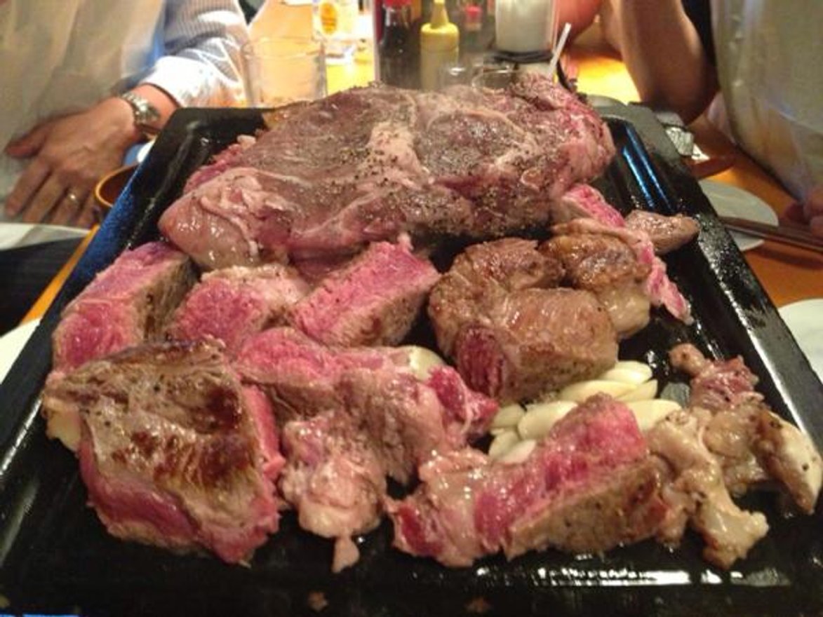 肉 骨 付き