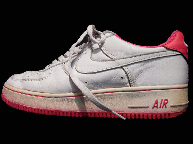 Nike ナイキ Airforce1 111 白 ピンク スニーカー をお買取いたしました 中古 靴 メンズブランド買取専門店サザンクロス