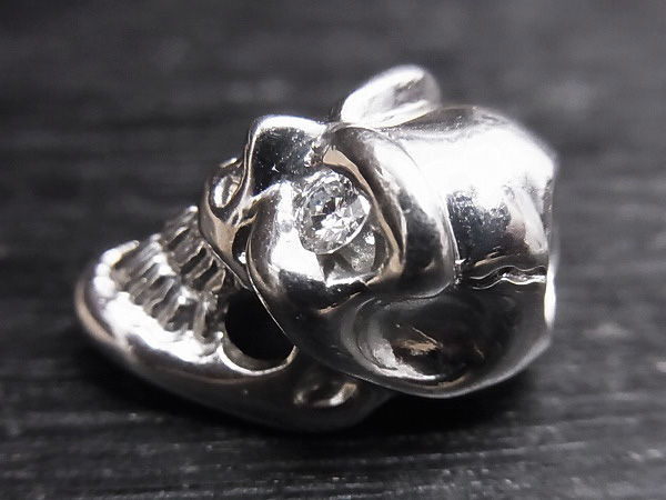 BWL/ビルウォールレザー スカルビーズ プラチナ/2ダイヤをお買取致し