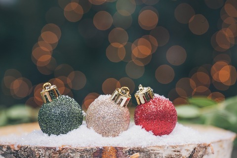 christmas-balls-6881386_1280