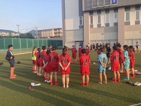 71CFABEC-2CDF-465E-9B08-521702F718C0_1_105_c