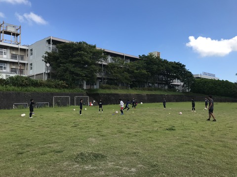 B4463D96-36CF-4465-ABD5-9B46482A1499