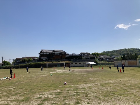 8C395C62-FD1A-4B1E-A1EF-EE9104DF0F81