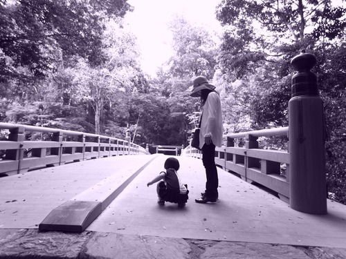 2012-05-25_222908000_E797C_iOS