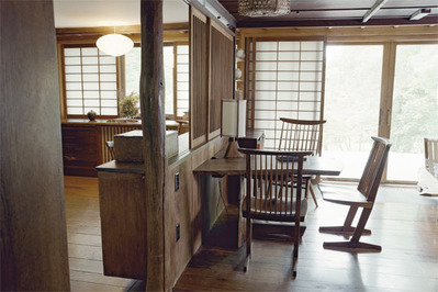 nakashima-house-interior-chair-wood-590np042011