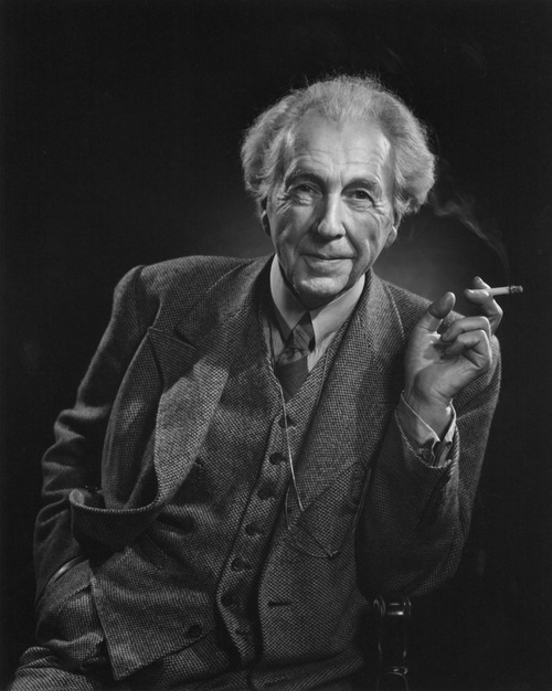 Yousuf-Karsh-Frank-Lloyd-Wright-1945-1565x1960