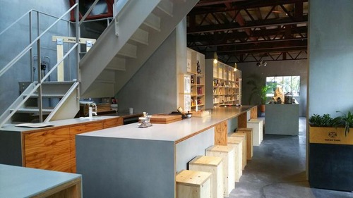 76205d18c09475646d91fa52ef75d18f_m