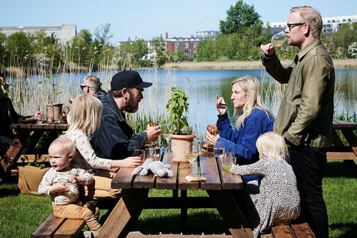 348066d62c81ba679335bf54bdaef56d847d3