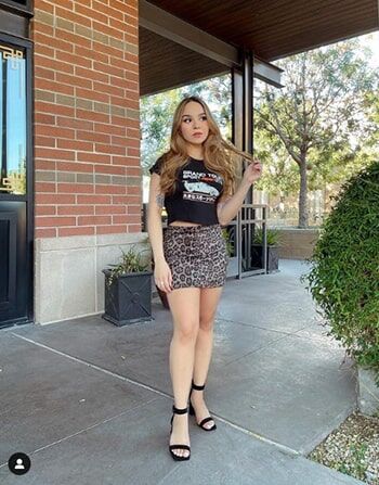 Mirella Bernal (YouTube Star) Wiki, Age, Height, Net Worth, Biography, Boyfriend & More