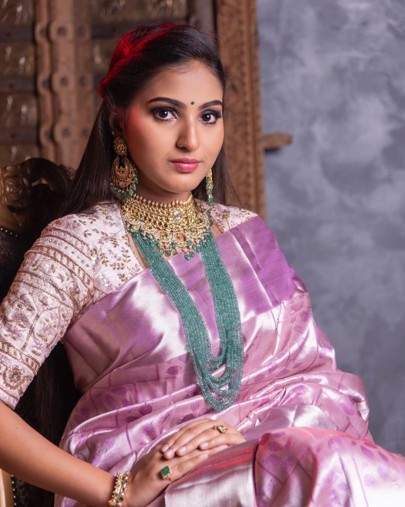 Pranavi image, Pic's