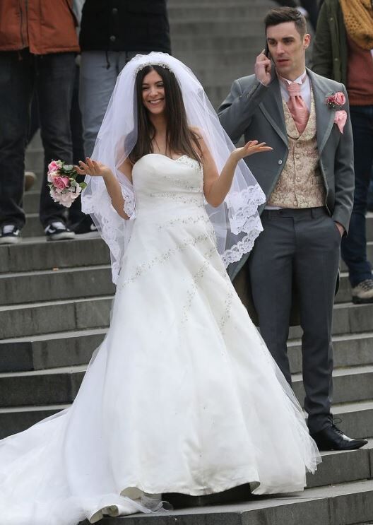 Aurora Mulligan as a bride in Top Gear