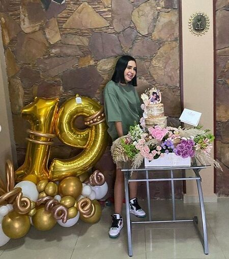 Domelipa 19th birthday fell on 27 August 2020