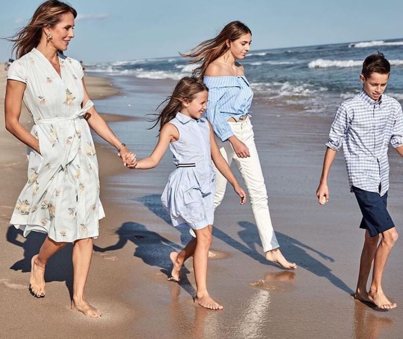 Cristina Greeven Cuomo with her daughters and son