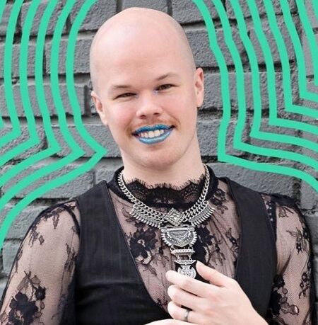Sam Brinton Age, Birthday & Zodiac Sign