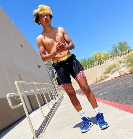 Gio Wise height
