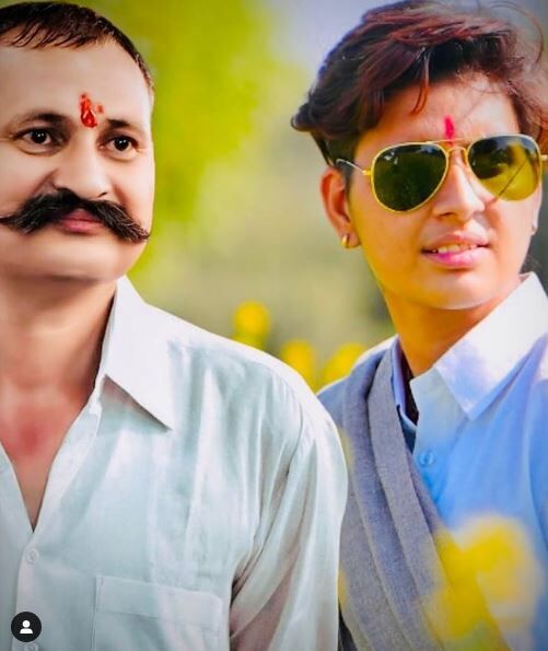 Ratan Chauhan with her father