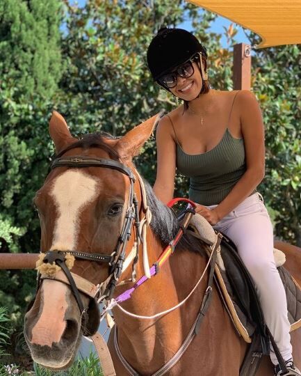 Luana loves horse riding