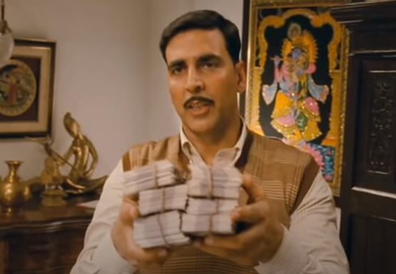 The role of Ajay Singh is acted by Akshay Kumar