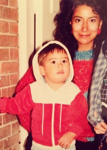 Jeremy Jauncey old image with his mom