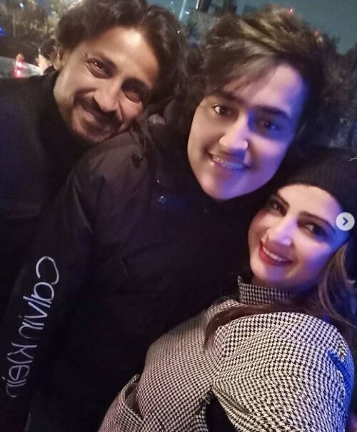 Sakshi Joshi with her son Aaryaman Kapri and husband Vinod Kapri