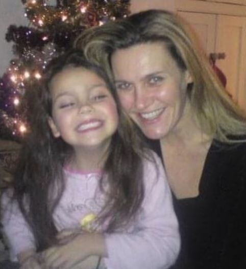 Emily Carey old image with her mom