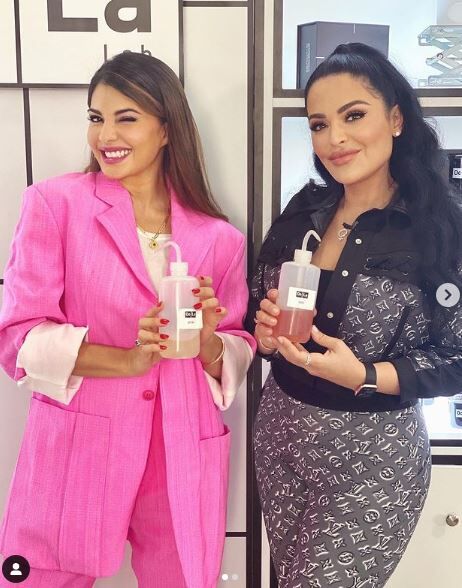 Mona Kattan with Jacqueline Fernandez